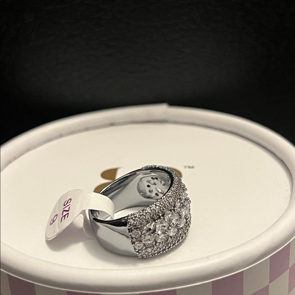 Bomb Party ring - Picture 2 of 5